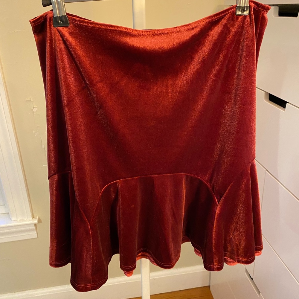 Dusty Rose pink velvet skirt with ruffle hem